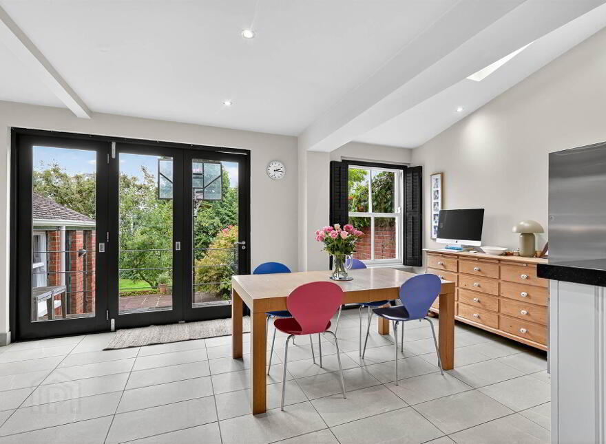 79 Osborne Park, Belfast, BT9 6JQ
