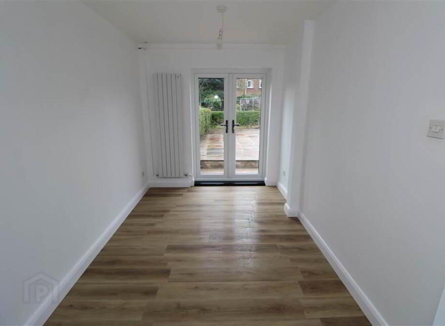 38 The Straight, Belfast, BT6 0EP