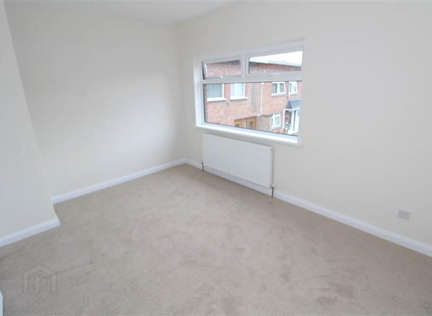 38 The Straight, Belfast, BT6 0EP