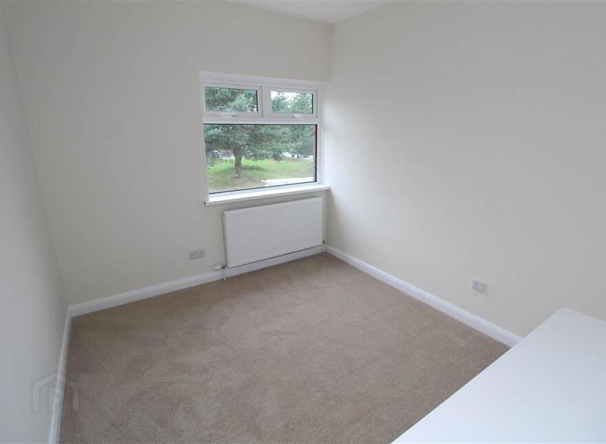 38 The Straight, Belfast, BT6 0EP