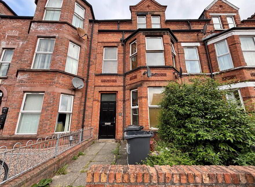 2, 63 Malone Avenue, Belfast, BT9 6EP photo