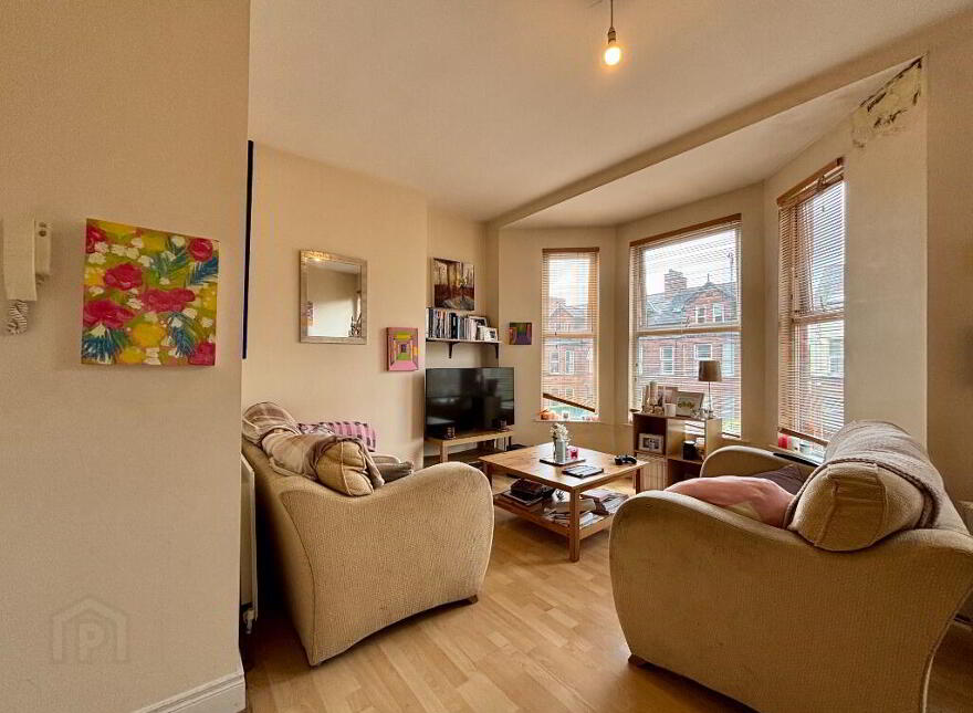 2, 63 Malone Avenue, Belfast, BT9 6EP