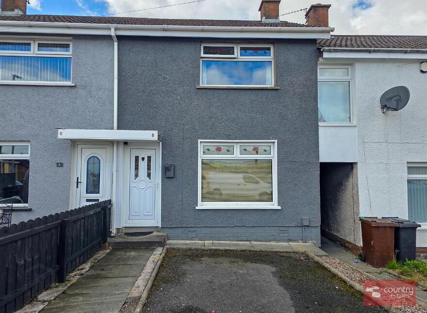 8 Plantation Avenue, Newtownabbey, BT36 5NY photo
