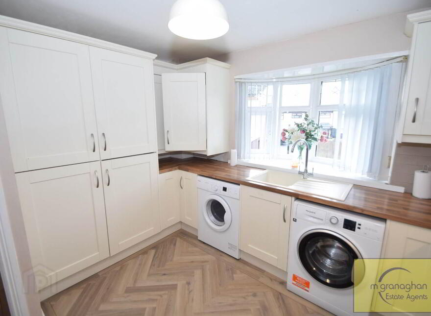 88 Carrigart Avenue, Lenadoon, Belfast, BT11 9PX