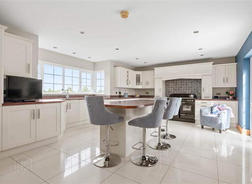 112 Glebe Road, Ahoghill, BT41 3DT