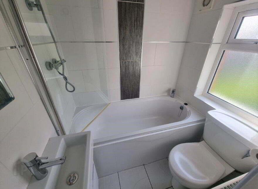 16 Seabourne Parade, Shore Road, North Belfast, BT15 3NP