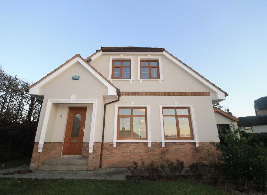 57 College Glen, Londonderry, BT48 8PX