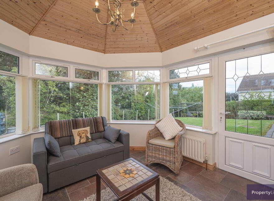 1 Mullinure Park, Armagh, BT61 9EJ