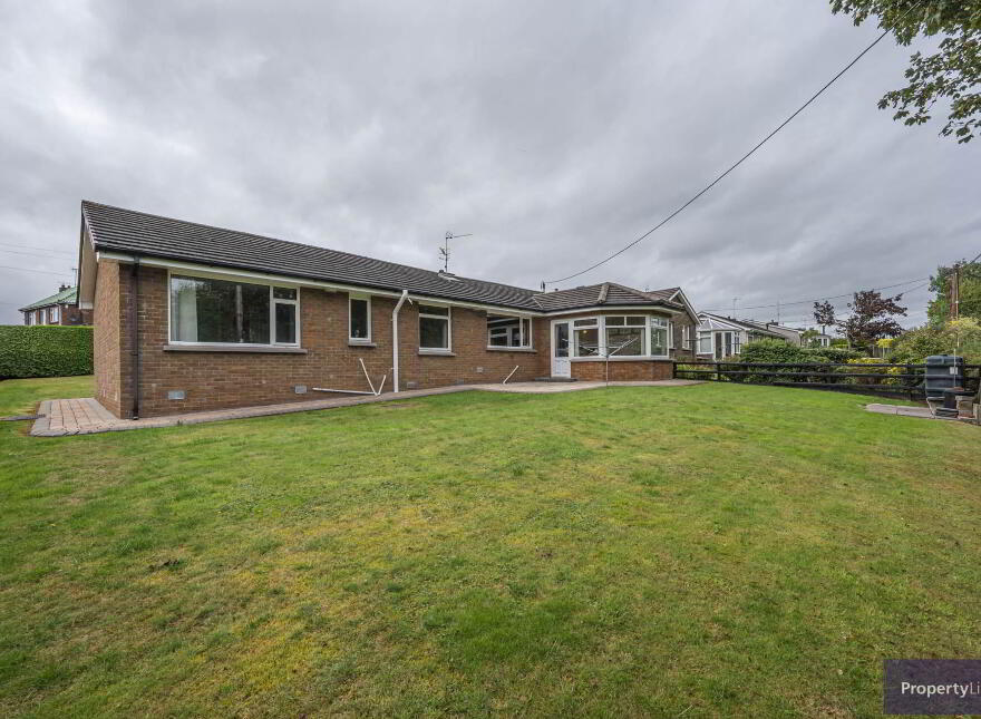 1 Mullinure Park, Armagh, BT61 9EJ