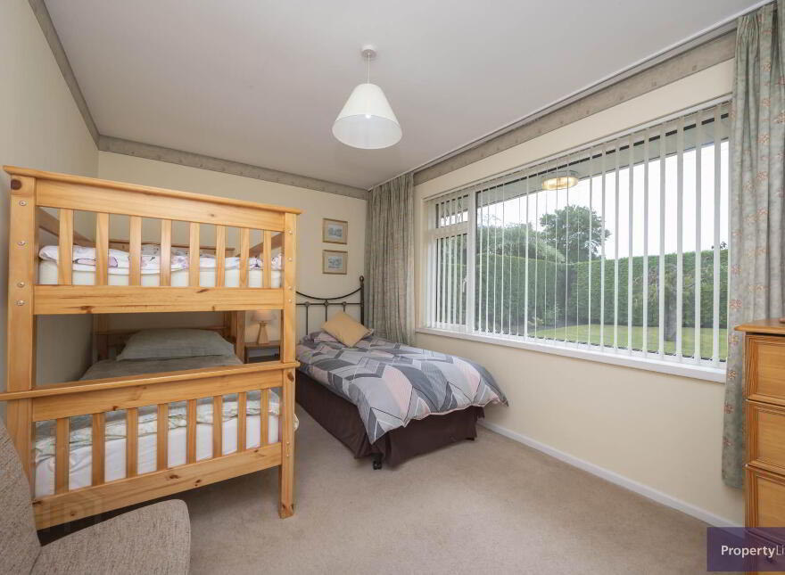 1 Mullinure Park, Armagh, BT61 9EJ