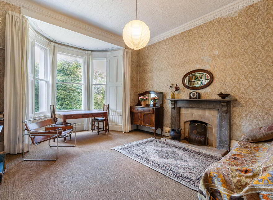 64 Knock Road, Belfast, BT5 6LR