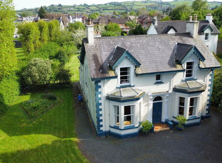 64 Knock Road, Belfast, BT5 6LR