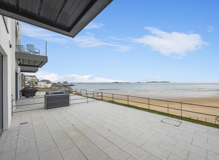 55a Causeway Street, Portrush, BT56 8AD