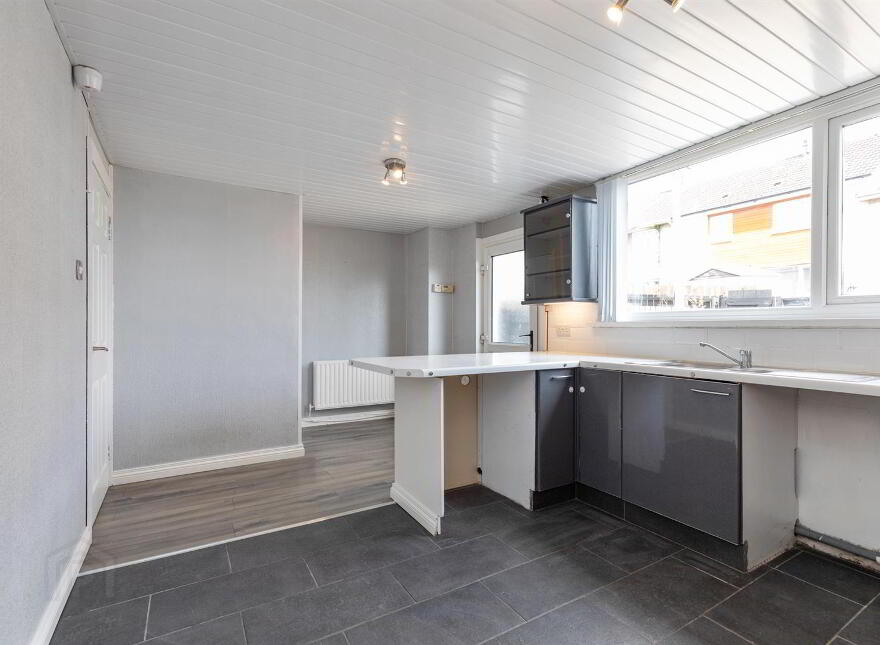 2 Claggan Park, Dundonald, Belfast, BT16 2SR