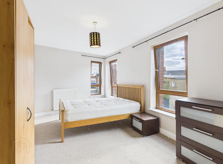 114 Templemore Avenue, Belfast, BT5 4FX