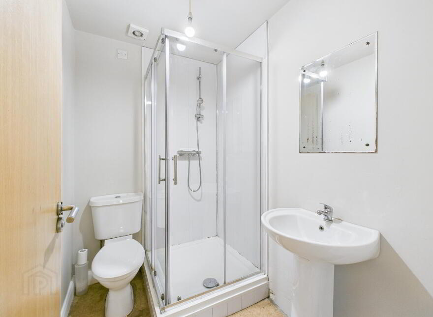 114 Templemore Avenue, Belfast, BT5 4FX