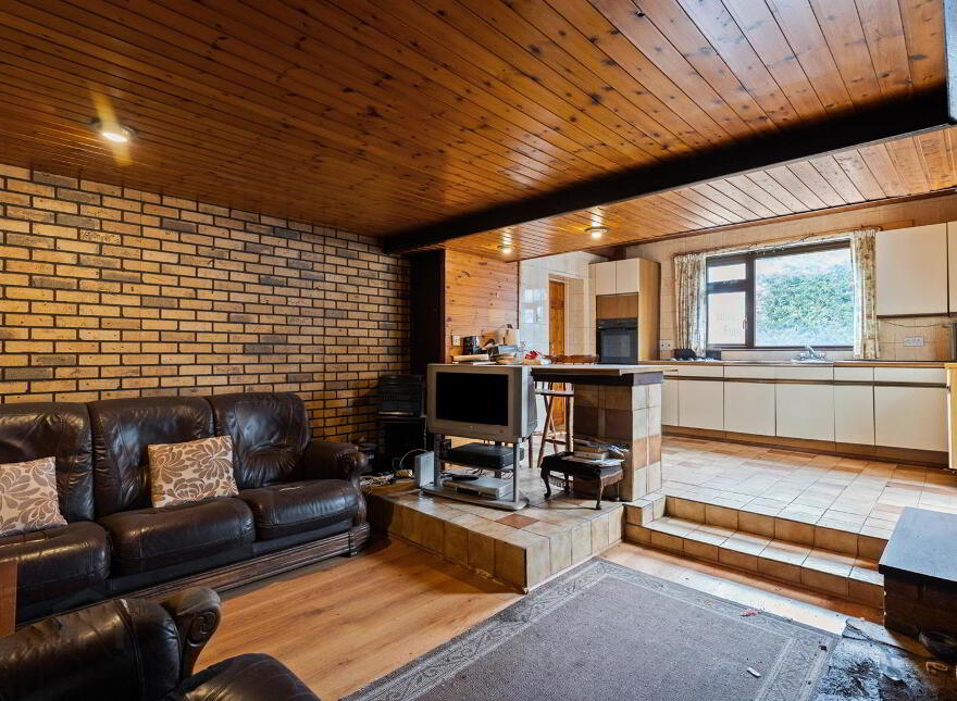 51 Larkfield Road, Belfast, BT4 1QF