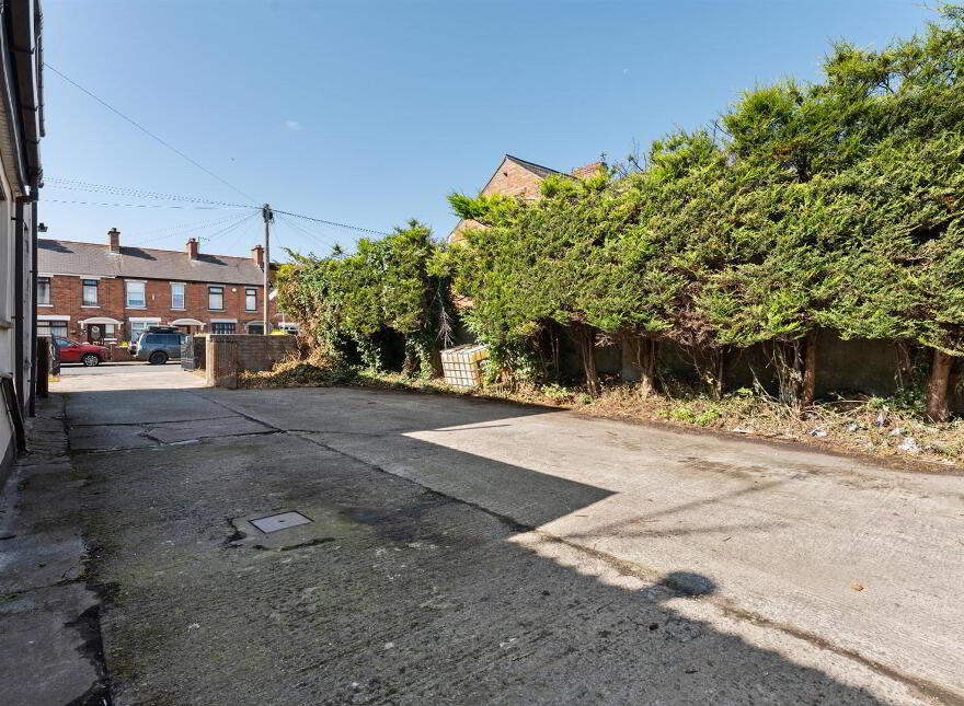 51 Larkfield Road, Belfast, BT4 1QF