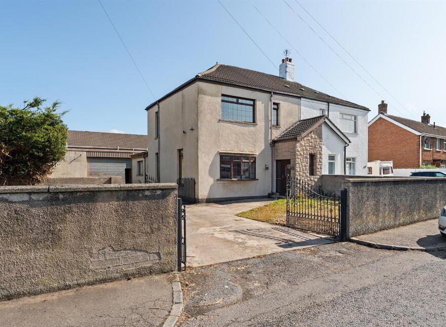 51 Larkfield Road, Belfast, BT4 1QF