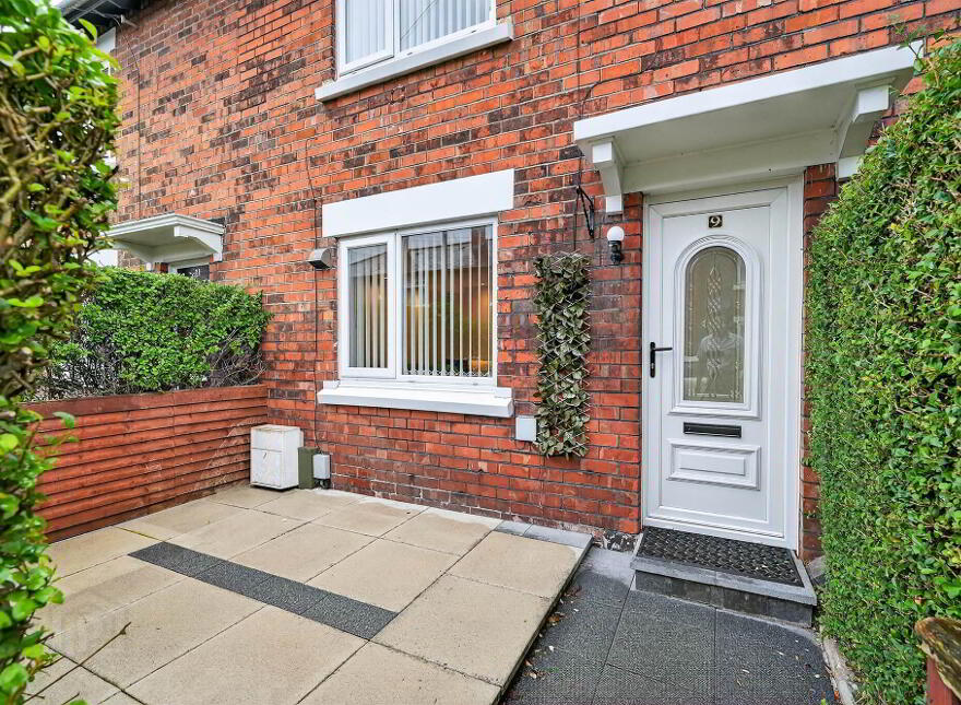 9 Northbrook Gardens, Lisburn Road, Belfast, BT9 7EA