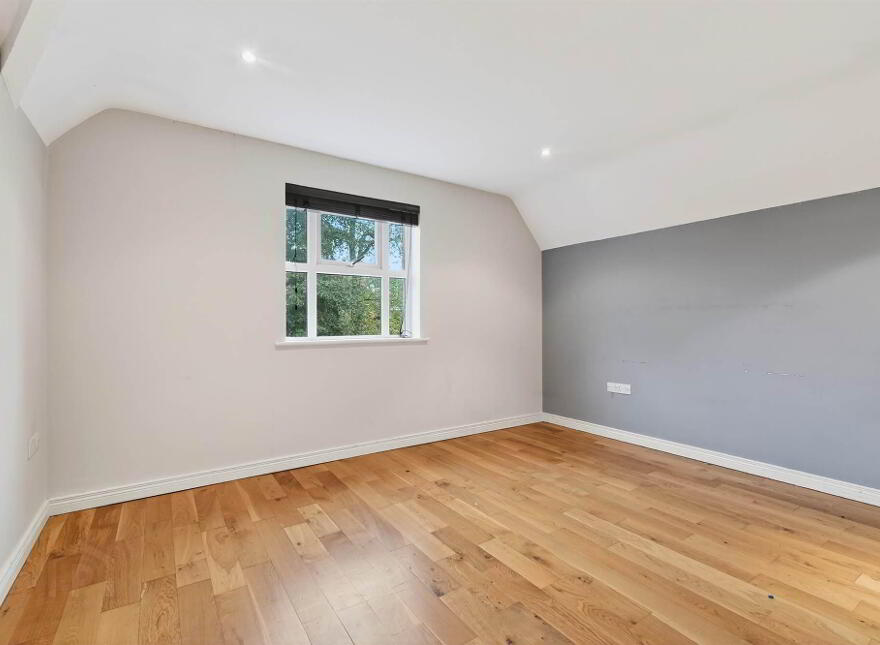 26 Demesne Gate, Holywood, BT18 9FR
