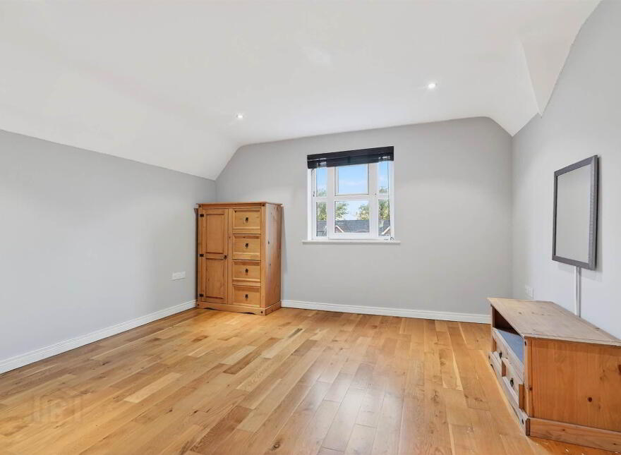 26 Demesne Gate, Holywood, BT18 9FR