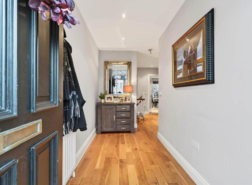 26 Demesne Gate, Holywood, BT18 9FR