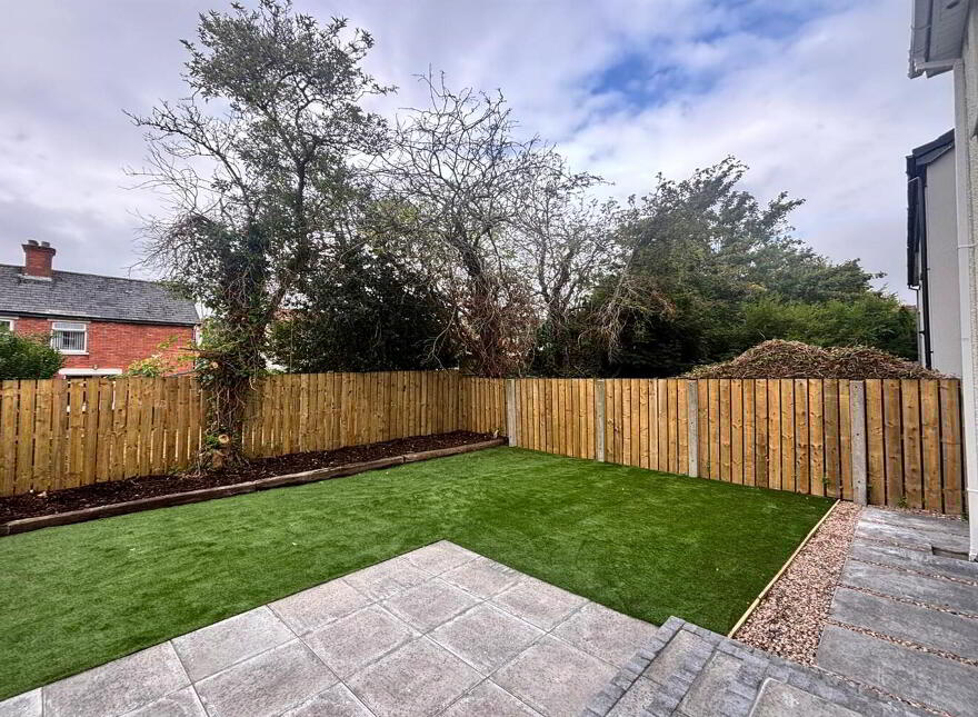 80 Cliftondene Crescent, Belfast, BT14 7PE