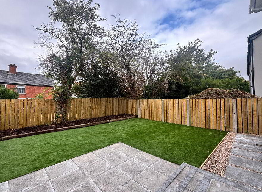 80 Cliftondene Crescent, Belfast, BT14 7PE