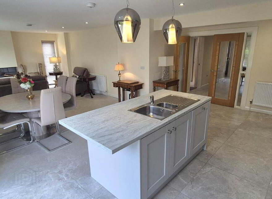 10 Parklands, Limavady Road, Derry, BT47 6YS
