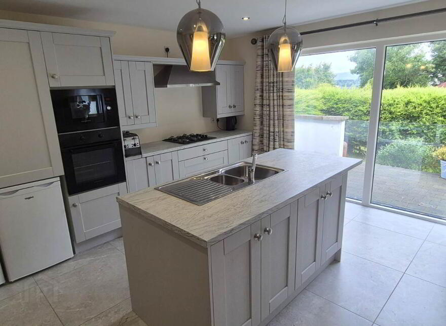 10 Parklands, Limavady Road, Derry, BT47 6YS