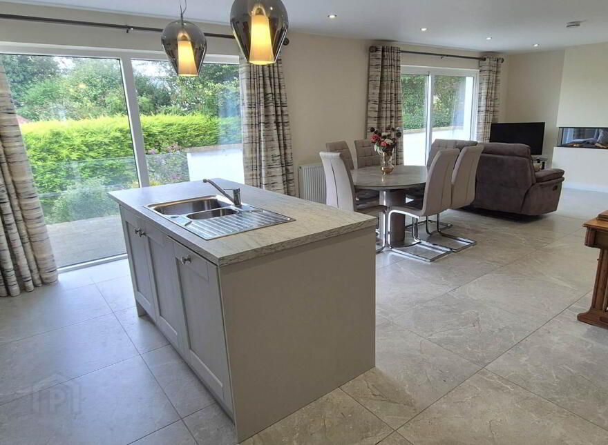 10 Parklands, Limavady Road, Derry, BT47 6YS