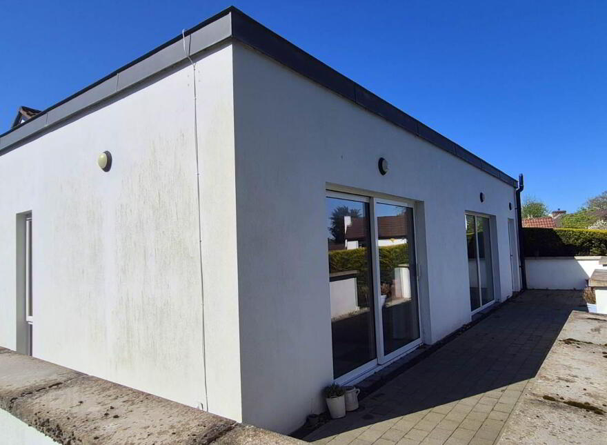 10 Parklands, Limavady Road, Derry, BT47 6YS