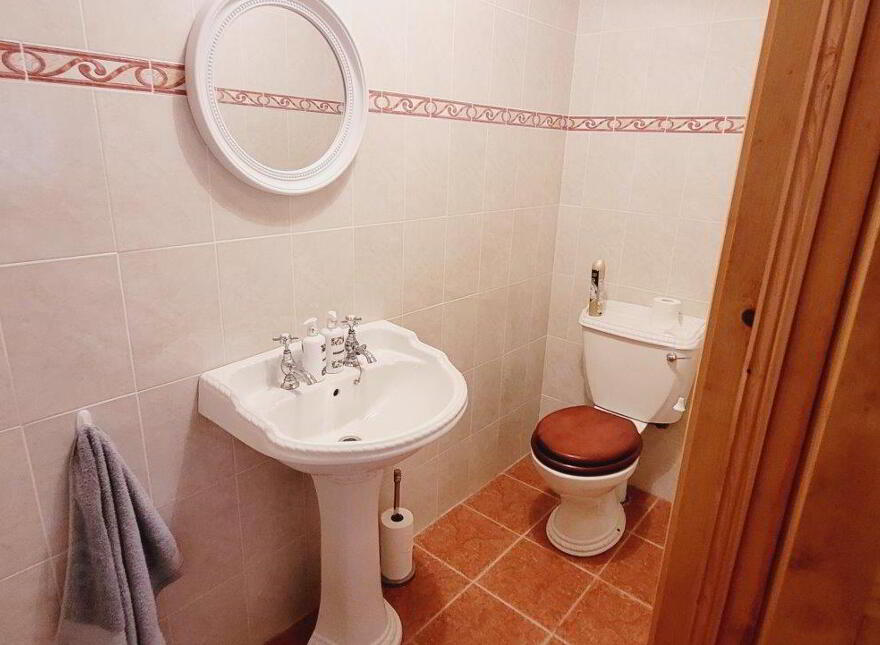Dunmuckrum, Ballyshannon, F94F5C7