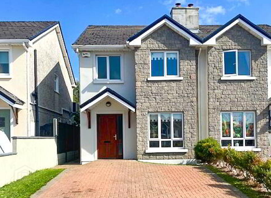 29 Ashbrook, Collooney photo