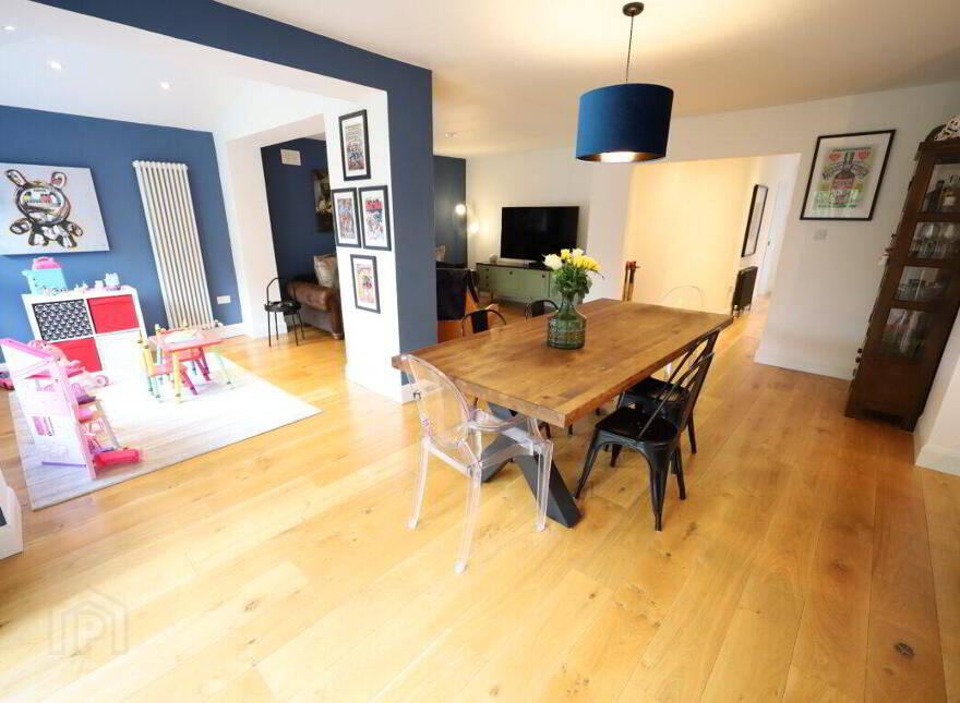 1 Wrenville, Piper's Cross, Carrigaline, P43AC97