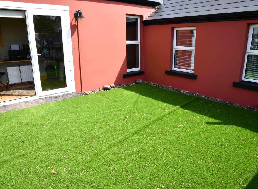 Finn's Bar & Restaurant, Milltown,Galway, H54Y038