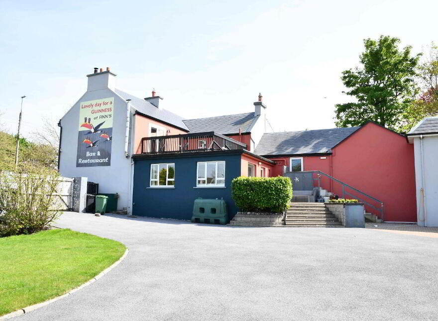 Finn's Bar Restaurant, Milltown, H54Y038