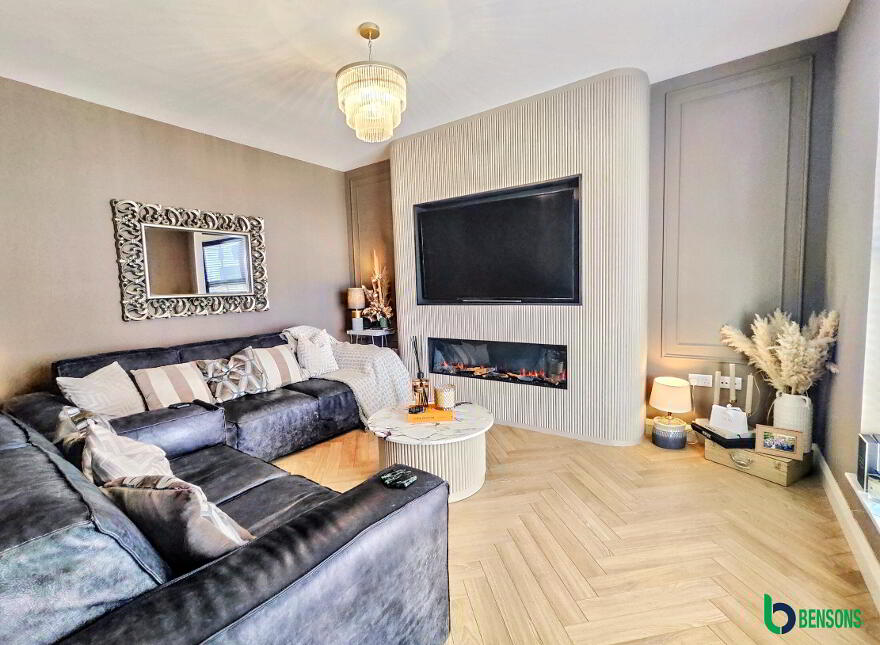 28 Earls Gate Square, Mountsandel Road, Coleraine, BT52 1FQ