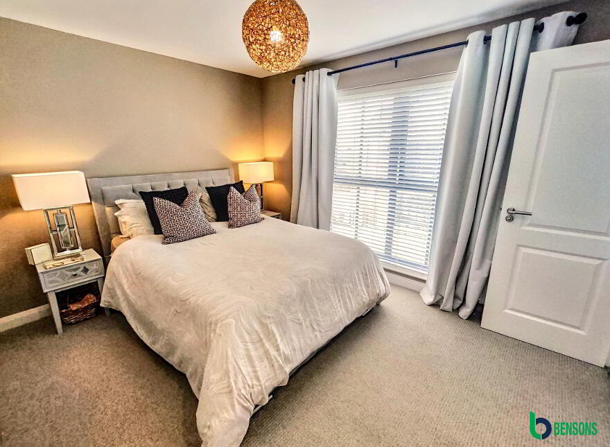 28 Earls Gate Square, Mountsandel Road, Coleraine, BT52 1FQ
