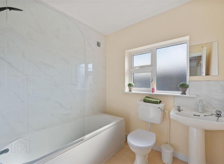 18 The Maples, Bridgemount, Carrigaline