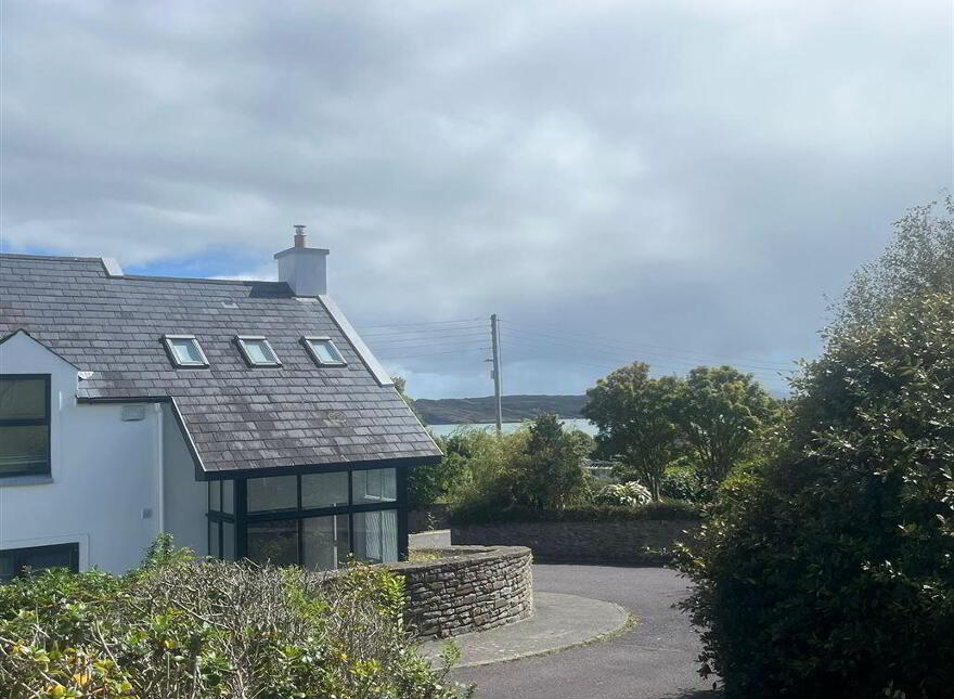 Bullfinch Cottage, 24 Celtic Cottage, Schull, West, P81HH00