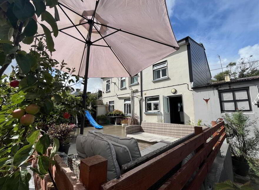 East, End, Ballydehob, West, P81YY02