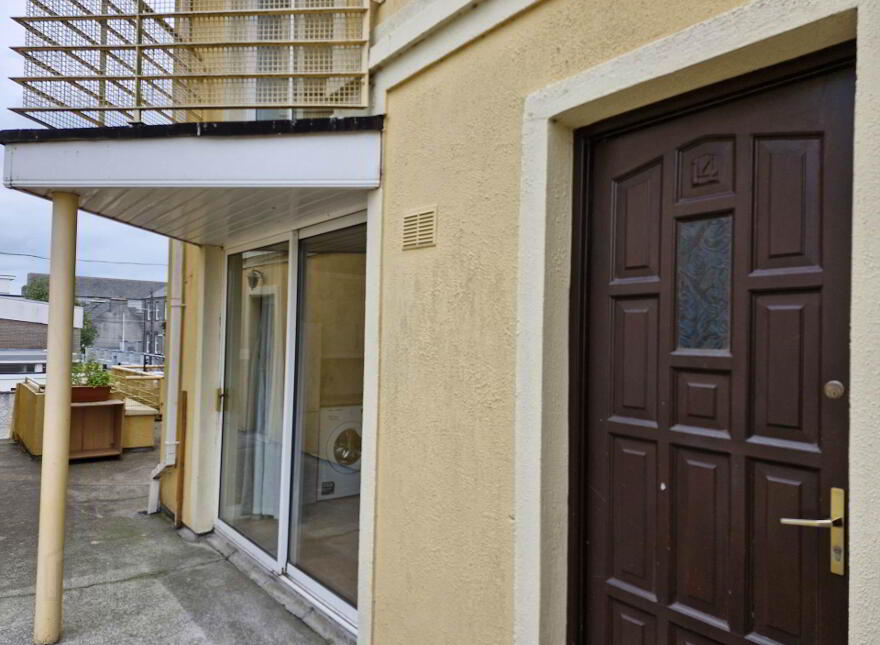 14 Shannon Weir, The Quay, Athlone, N37W658