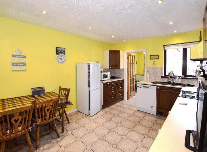 24 Parklands, Limavady Road, Londonderry, BT47 6YS