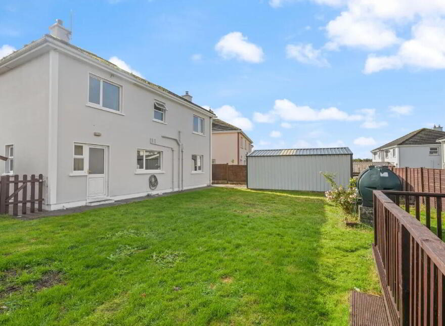 10 Lisbaun, Claremorris, F12W5R5