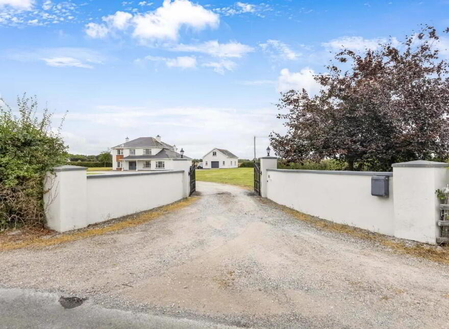 Fairyhouse Lodge, Mullinam Lane, Mullinam, Dublin, D15CP2V