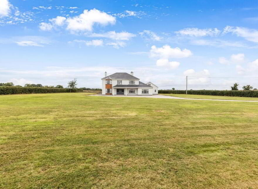 Fairyhouse Lodge, Mullinam Lane, Mullinam, Dublin, D15CP2V
