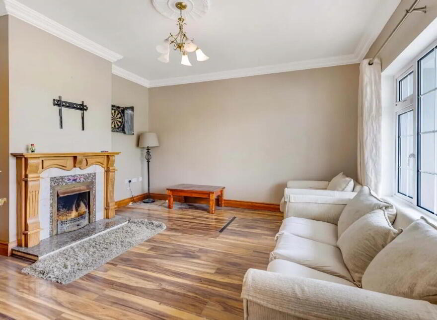 Fairyhouse Lodge, Mullinam Lane, Mullinam, Dublin, D15CP2V