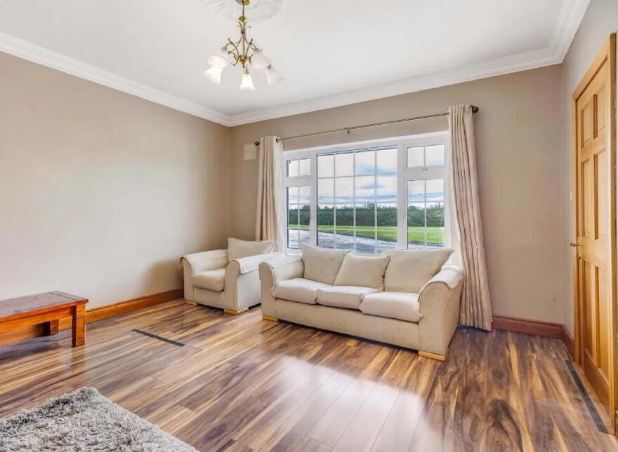 Fairyhouse Lodge, Mullinam Lane, Mullinam, Dublin, D15CP2V